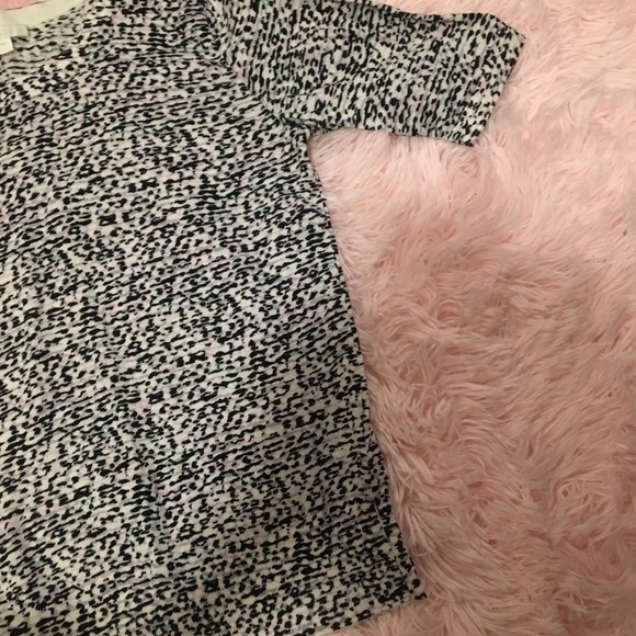 Patterned tee - Picture 3 of 5